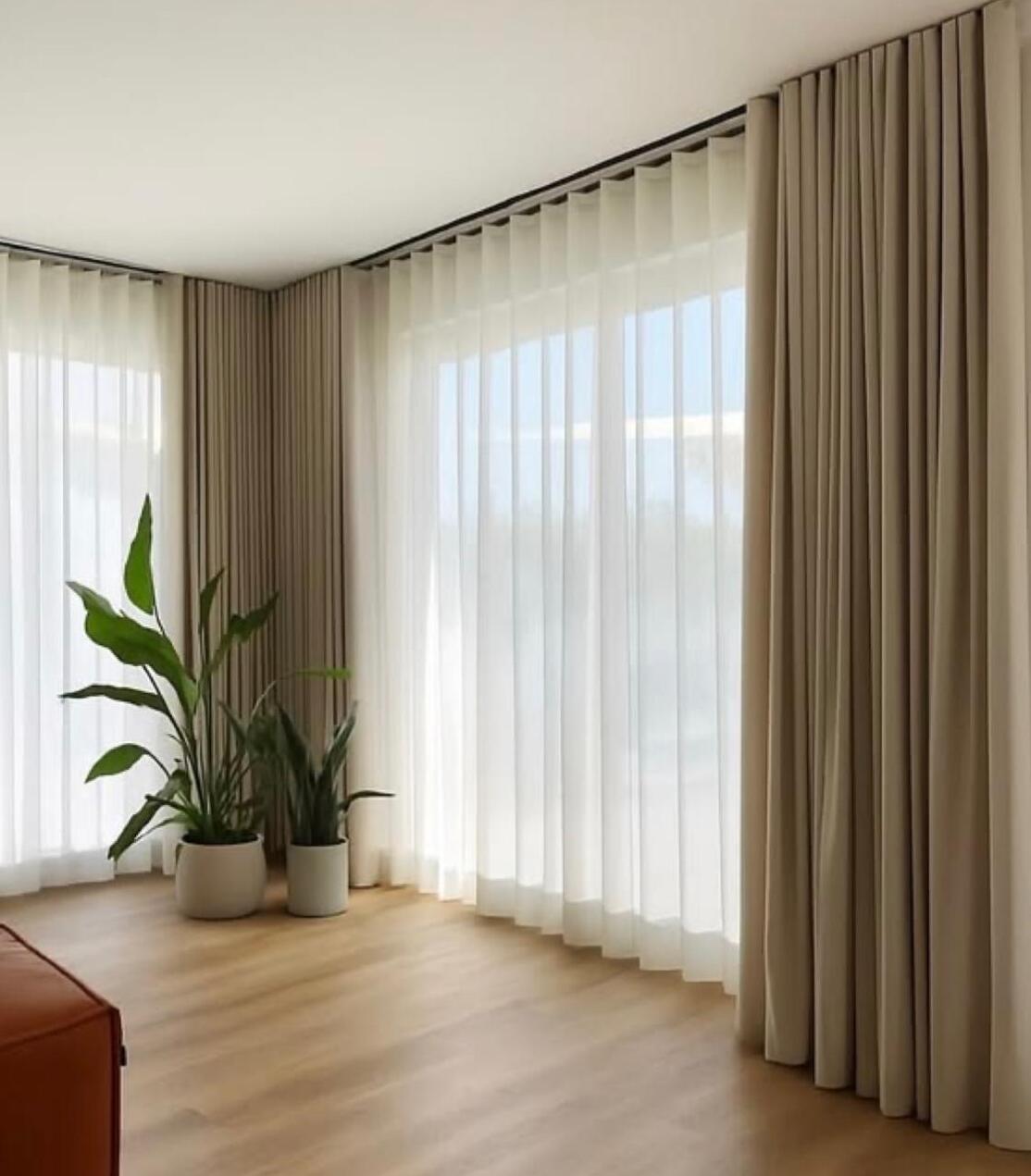 Cortinas tradicionales a medida para interiores residenciales